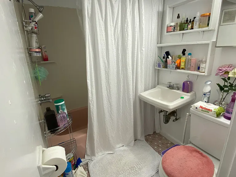 55 S Huntington Ave #B3 — Photo 3