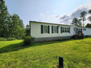 14 Alley Rd, Winterport, ME 04496