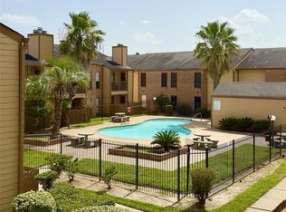 16111 Aspenglenn Dr APT 208, Houston, TX 77084