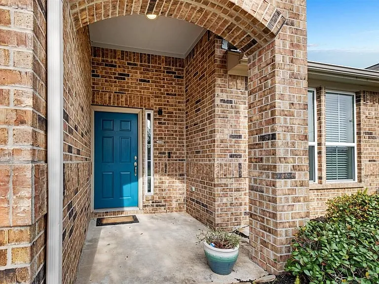 3058 Winterberry Ln — Photo 29