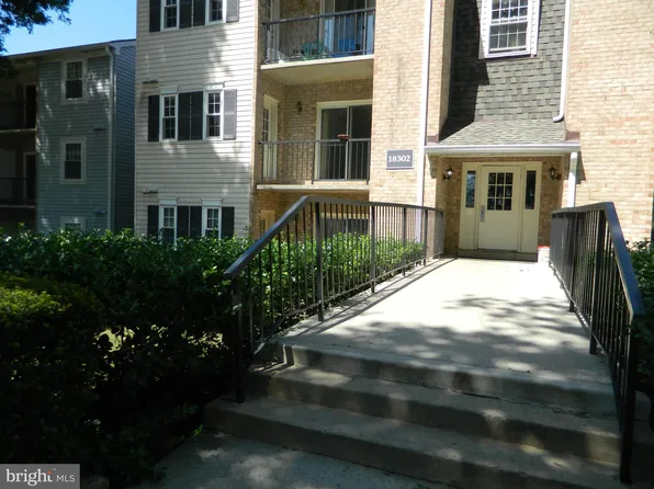 18302 Streamside Dr APT 201, Gaithersburg, MD 20879