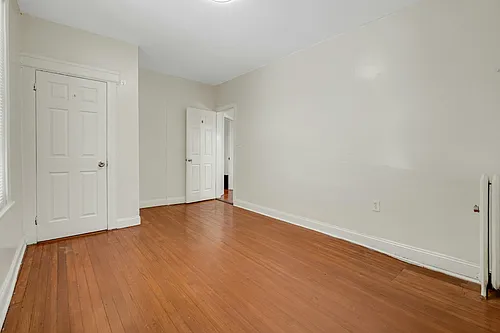 127 S Burnett St Photo 1