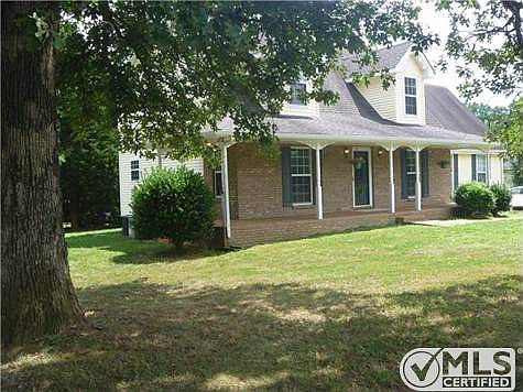 1st image of 409 Hobbs Dr
