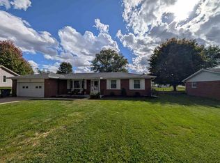 413 North Dr, Connersville, IN 47331