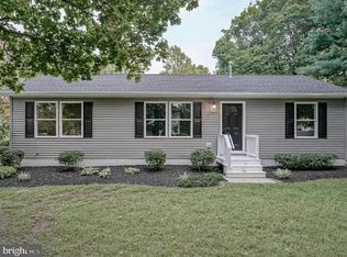 36 Pressey St, Hammonton, NJ 08037