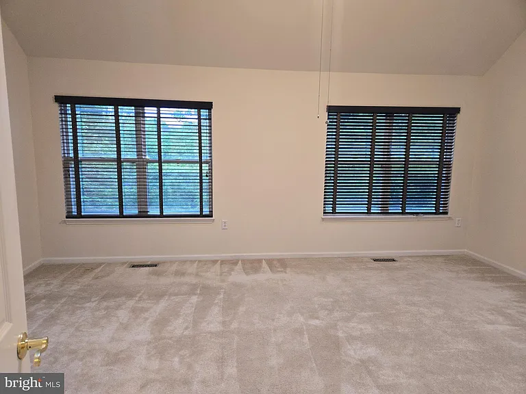 14635 Seasons Dr — Photo 23