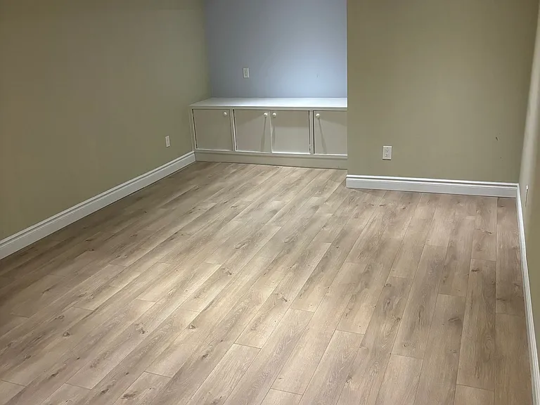 5241 Major Mackenzie Dr E — Photo 13