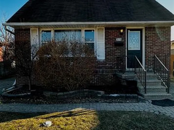 3519 Tecumseh Rd W, Windsor, ON N9C 2B6