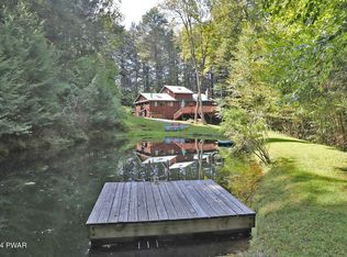 590 John Davis Rd, Milanville, PA 18443