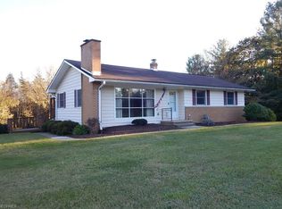 17397 Bennett Rd, North Royalton, OH 44133