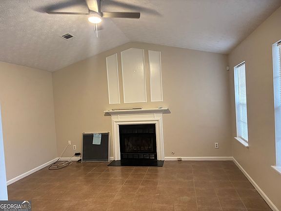 2nd image of 2105 W Morgans Bluff Ct