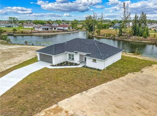 2043 NE 42nd St, Cape Coral, FL 33909