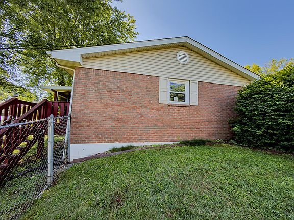 5th image of 134 Happy Circle Dr
