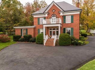 646 King St, Windsor, NS B0N2T0