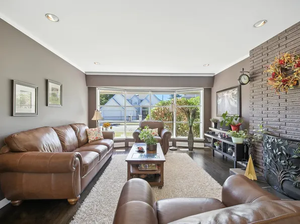 8600 Fairway Rd, Richmond, BC V7C 1Y6