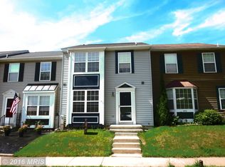 890 Gaming Sq, Hampstead, MD