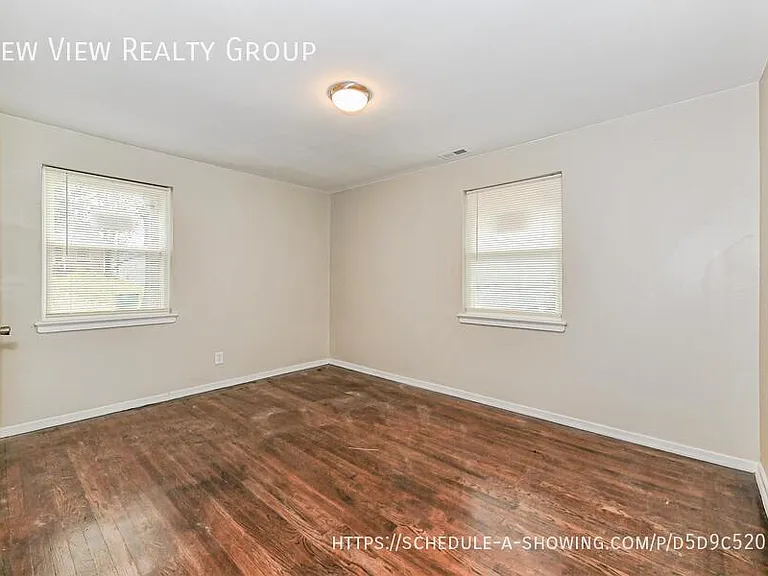 3458 Washburn Ave — Photo 3