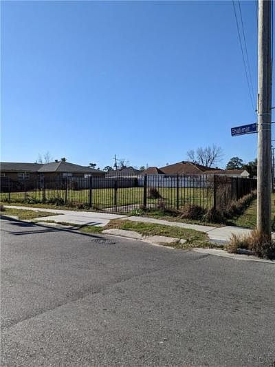2nd image of 4844 Shalimar Dr