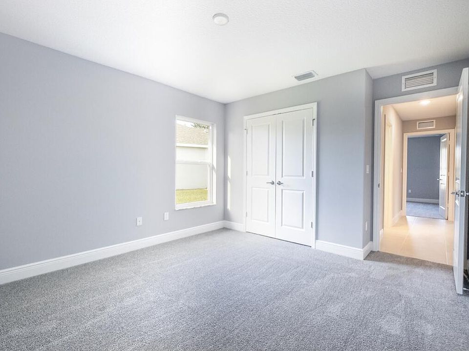 1st image of 524 SW Columbus Drive