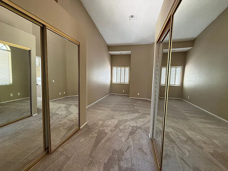 2716 Baycliff Ct — Photo 16