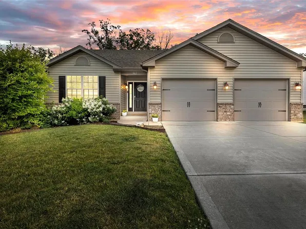 502 Indian Lake Dr, Wright City, MO 63390