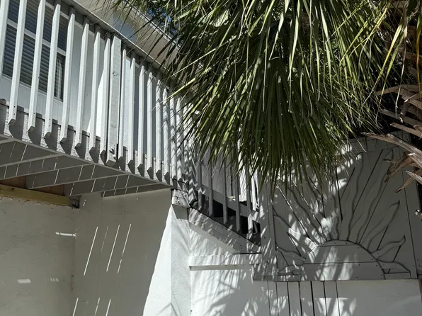 345 22nd Ave S, Saint Petersburg, FL 33705