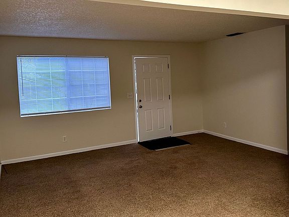 2nd image of 2067 Elizabeth Ave #1