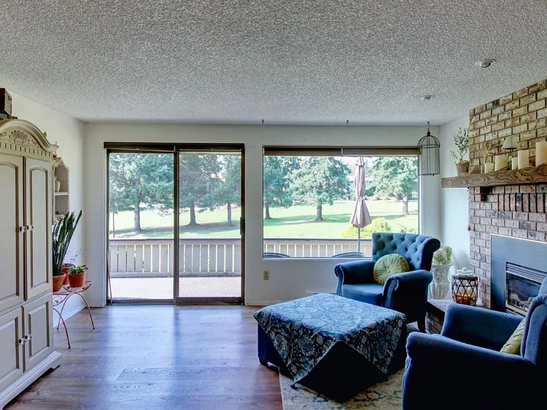 12492 Gwen Dr #10 — Photo 4