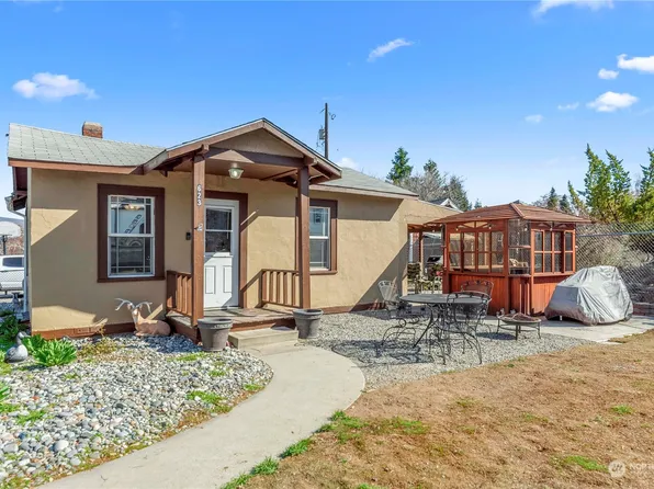 623 Sunset Avenue, Wenatchee, WA 98801