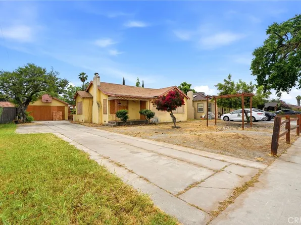 1946 E Clinton Ave, Fresno, CA 93703