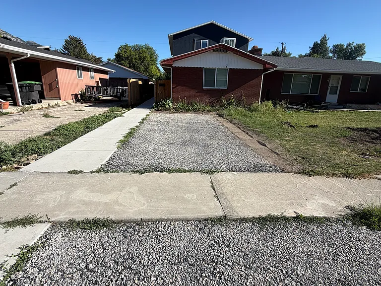190 E 4380 N — Photo 22
