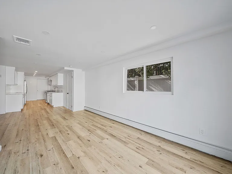 338 Virginia Ave — Photo 7