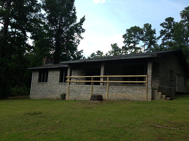 1st image of 3150 Dogwood Ave
