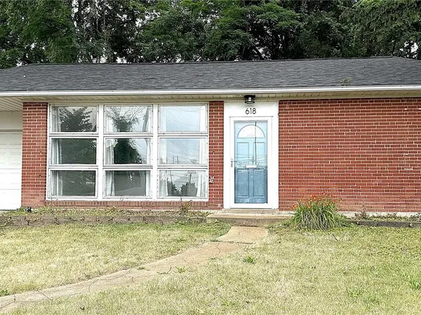 618 Majesty Ct, Saint Louis, MO 63125