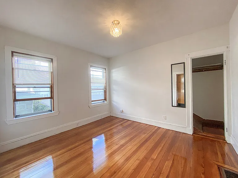 21 Lovell St #1 — Photo 8
