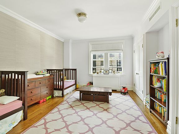 5th image of 610 Cathedral Pkwy #5C