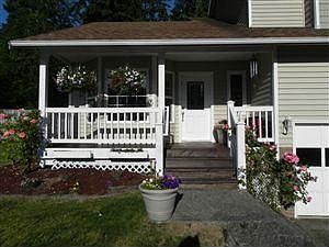3rd image of 11605 210th Ave E