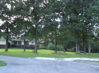 4539 S 132nd Rd, Bolivar, MO 65613