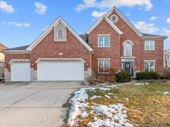 3440 Heartland Dr, Geneva, IL 60134