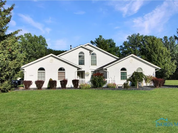 1151 Ottawa Dr, Pt Clinton, OH 43452