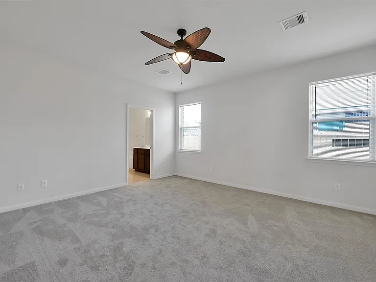 30719 W Lost Creek Blvd — Photo 11