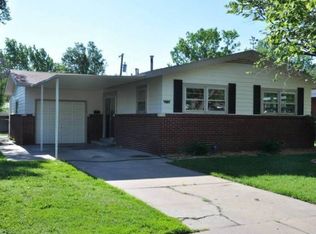 2214 S Vine St, Wichita, KS 67213