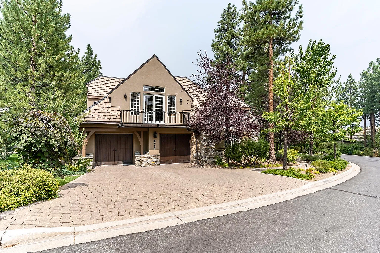 6465 Montreux Ln photo 1