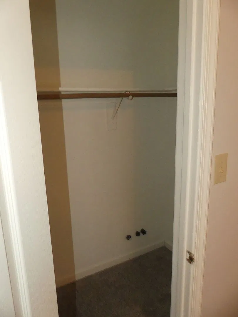12 Compton Court, Hampton Va. 23666 — Photo 1
