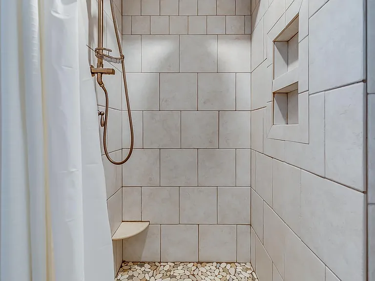 217 Rebecca St — Photo 14