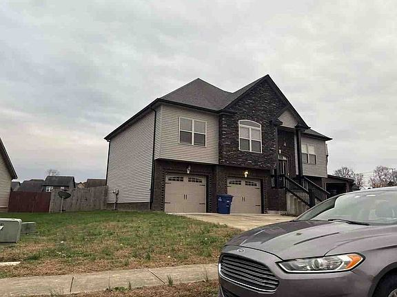 3rd image of 1283 Golden Eagle Way