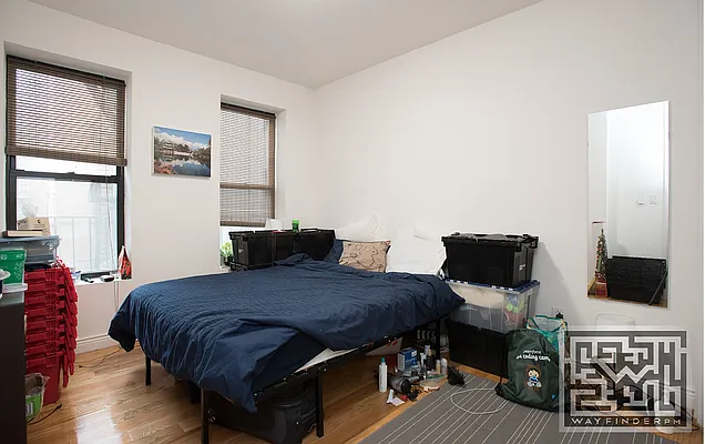 Rented by OGI Management | media 9