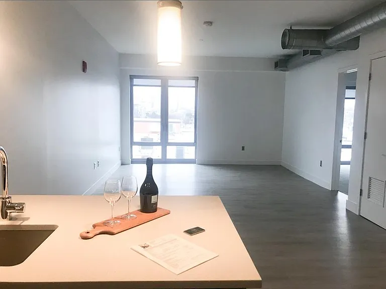 9 Medford St #410 — Photo 8