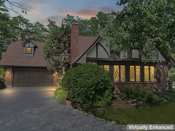 2nd image of 4511 Hanover Dr