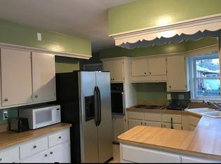 3613 Stanton St, Springfield, IL 62703